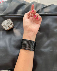 Modern Fashion Bangles black